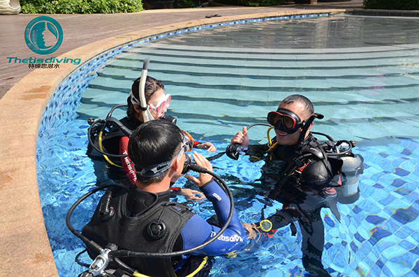 12/12正式上線！PADI 最新課程【休閑潛水員Resort Diver】 丨 一天拿證，潛遍全球