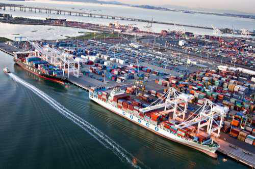 FBA從中國到美國海運(yùn)目的港可能不同，導(dǎo)致的時(shí)效也不相同