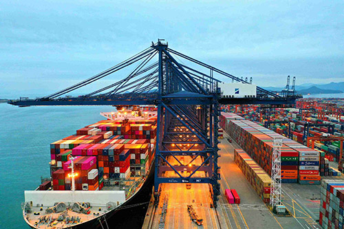 那么集裝箱海運(yùn)出口流程是怎么樣的呢？
