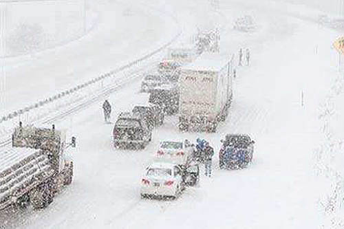 2022年春季美國(guó)多地遭暴風(fēng)雪侵襲，UPS、FedEx尾端派送出現(xiàn)延誤